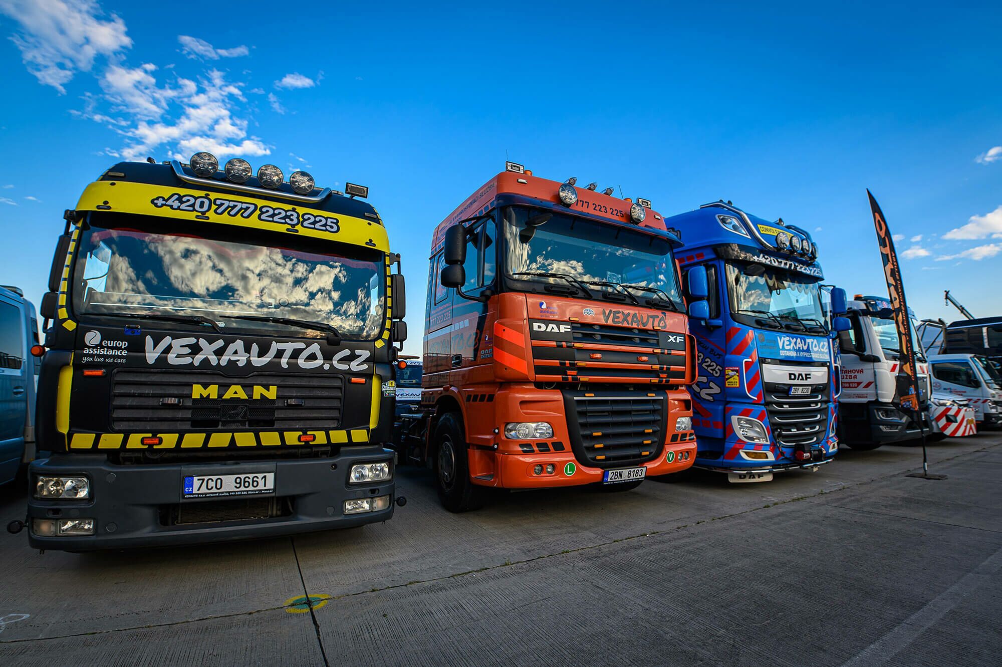 Czechoslovak Tow Show 2025 - odtahová technika - navijáky, LED světla, kurtny, upínací pásy